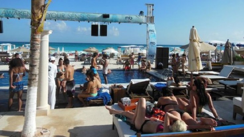 Mandala Beach Club de dí­a